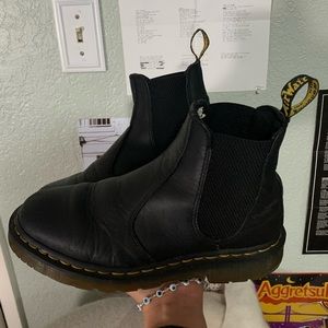 Dr Marten Chelsea boots